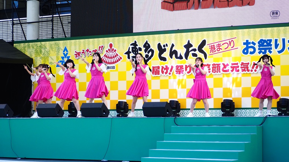 博多どんたく」演舞台に西短MP学科さくら組が出演